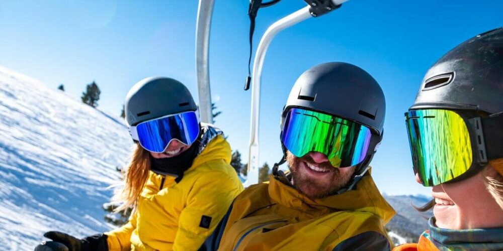 Skifahrer mit Skibrillen