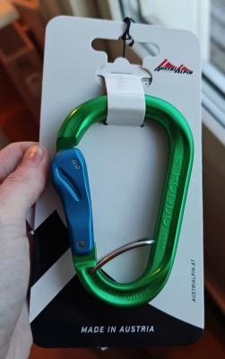 Foto 1 van Linnea bij AustriAlpin - HMS Rondo Alu Slide-Autolock Selfie - HMS-karabiner