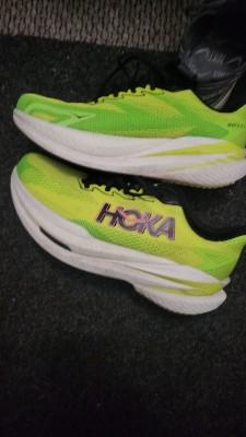 Foto 1 van Farcas bij HOKA - Mach X 3 - Hardloopschoenen