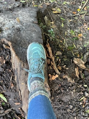 Foto 1 van Nicola bij HOKA - Women's Anacapa Low GTX - Multisportschoenen