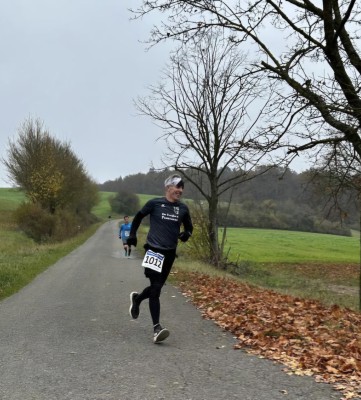 Foto 1 van Frank bij HOKA - Women's Rincon 4 - Hardloopschoenen