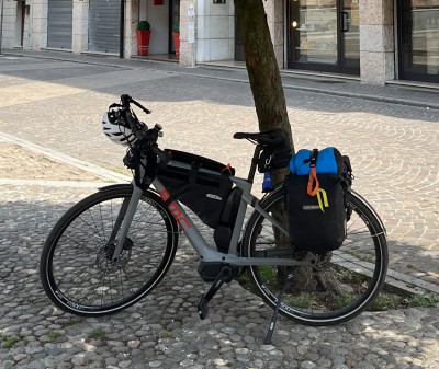 Foto 1 van Françoise bij Ortlieb - Frame-Pack Rolltop 4 - Fietstas