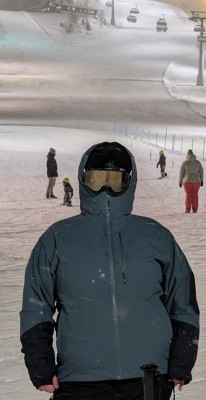 Foto 1 van Minna bij Stoic - Women's MountainWool AsplidenSt. II Ski Jacket - Ski-jas