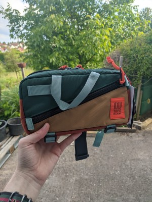 Foto 1 van Benedikt Martin bij Topo Designs - Mini Quick Pack - Heuptas