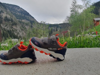 Foto 1 van Christian bij Trollkids - Kid's Preikestolen Hiker - Multisportschoenen