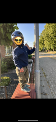 Foto 1 van Christoph bij Uvex - Kid's Hlmt 4 - Fietshelm