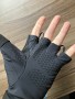 Foto 2 van Erwin bij Stoic - VittangiSt. Softshell Half Finger - Handschoenen